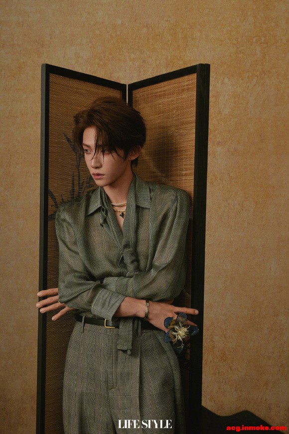 ��Ʒ����ָ��LifeStyle  2025  5�� ����ʫ�黨������Ƭ-2.jpg