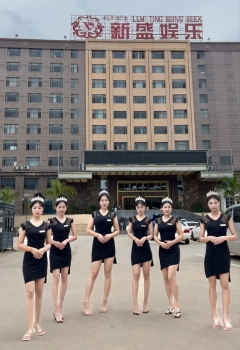 Q �� 2271728128 ��ʢ�����ֳ�����ʵ����Ϸע���Ա�˺ţ�