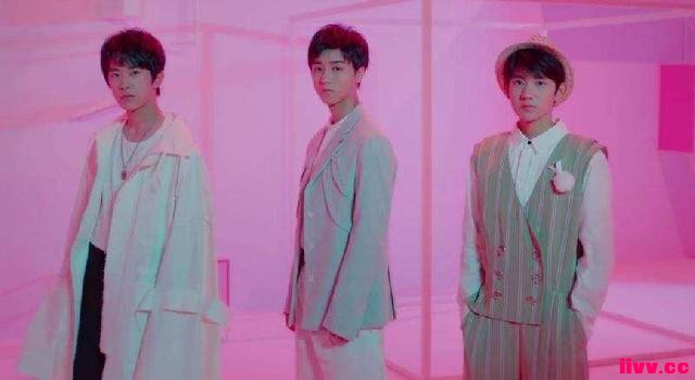 TFBOYSжױգԴȣǧϮ߳
