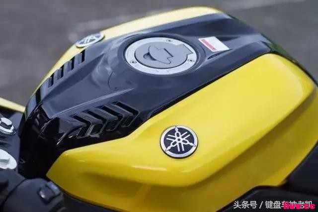 ս150ccСܳYZF-R15ʵ