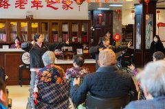 文化产业系开展“青春暖夕阳·太极传温情”主题